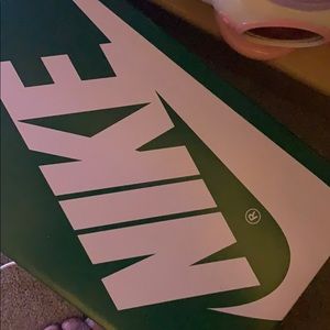 Meet your Posher, El